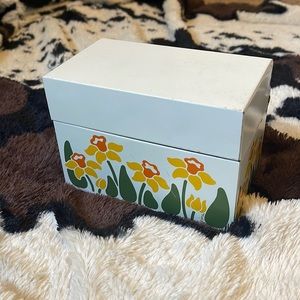 Vintage Recipe Box